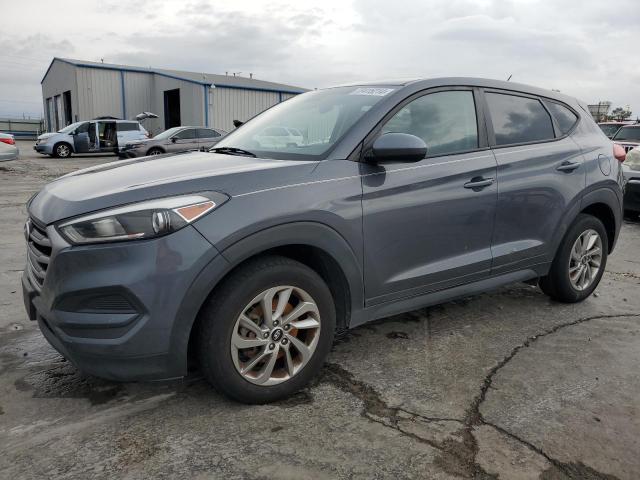 hyundai tucson se 2018 km8j23a4xju737195