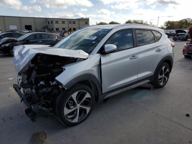 hyundai tucson 2017 km8j33a21hu440001