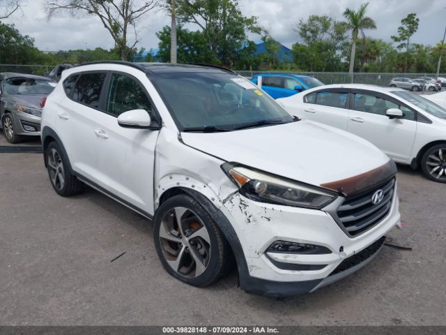 hyundai tucson 2018 km8j33a22ju706566