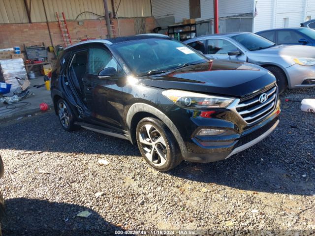 hyundai tucson 2017 km8j33a28hu458866