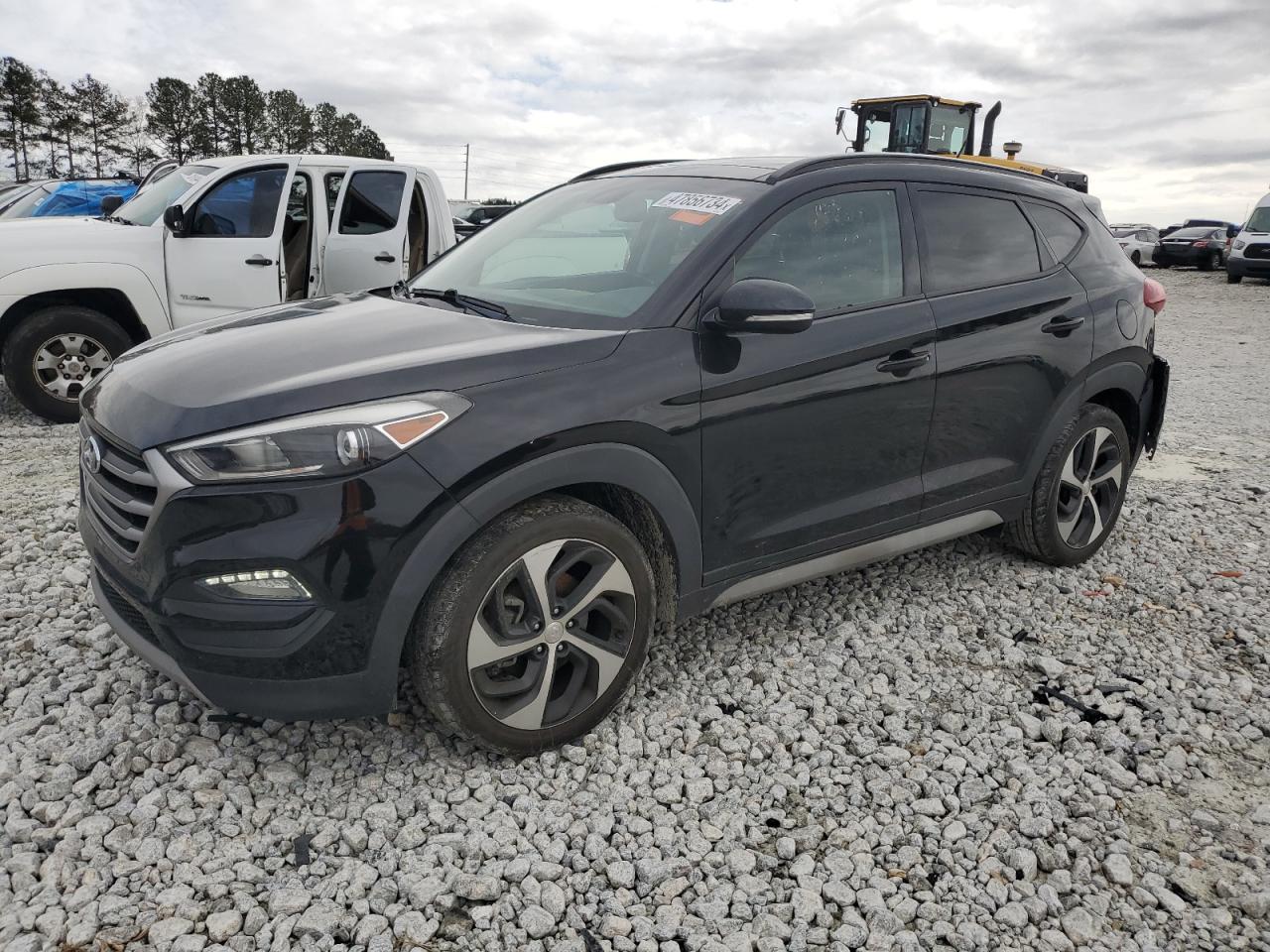 hyundai tucson 2017 km8j33a28hu559762