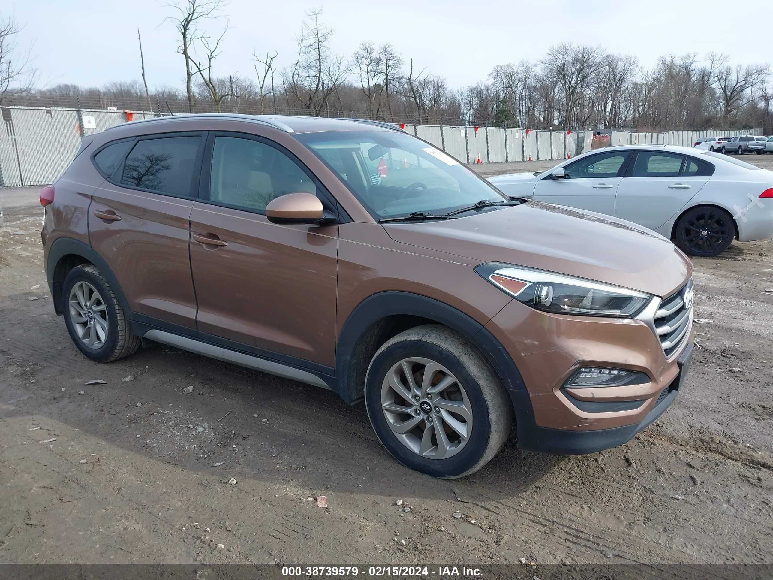 hyundai tucson 2017 km8j33a42hu389240