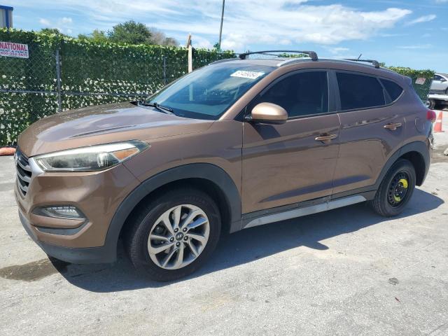 hyundai tucson 2017 km8j33a43hu399579