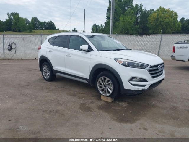 hyundai tucson 2017 km8j33a47hu586985