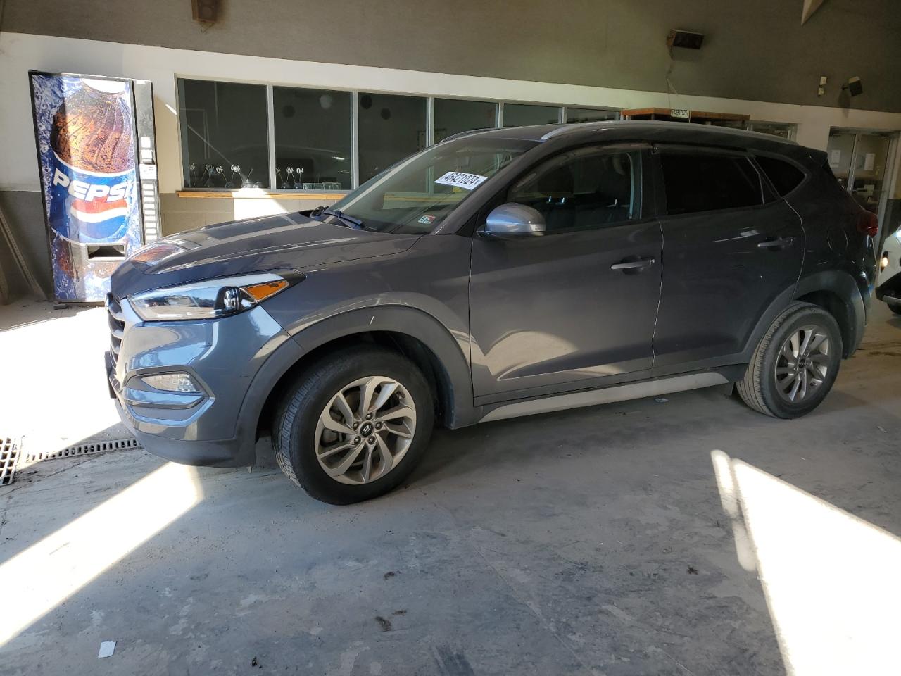 hyundai tucson 2018 km8j33a4xju694149