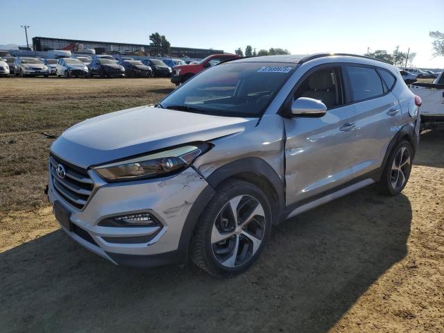 hyundai tucson val 2018 km8j3ca23ju689034