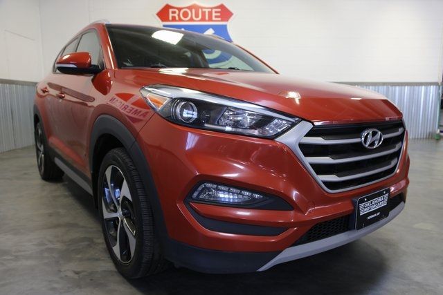 hyundai tucson 2017 km8j3ca29hu355410