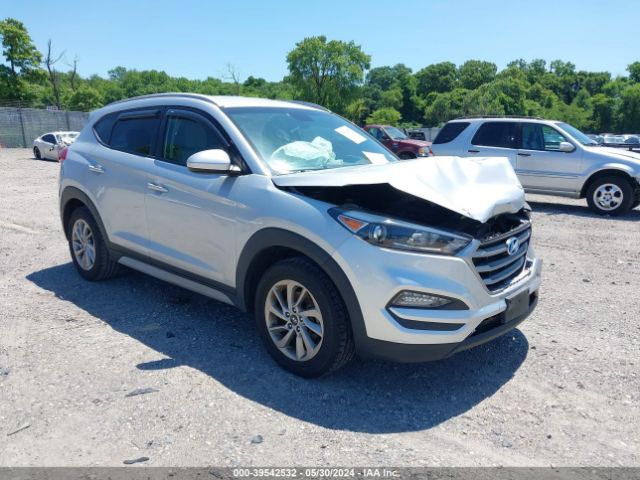 hyundai tucson 2017 km8j3ca40hu541483