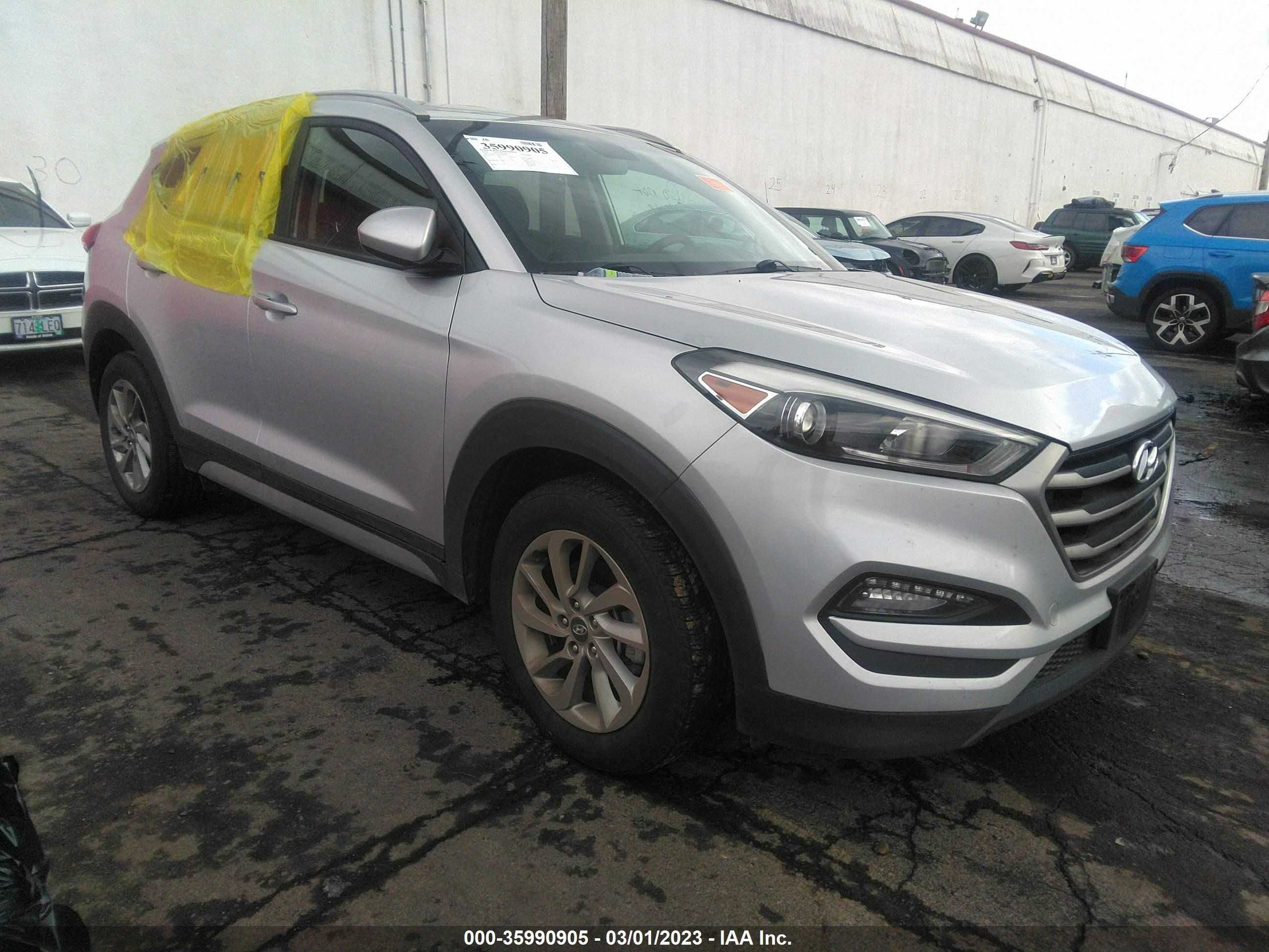 hyundai tucson 2018 km8j3ca42ju685218