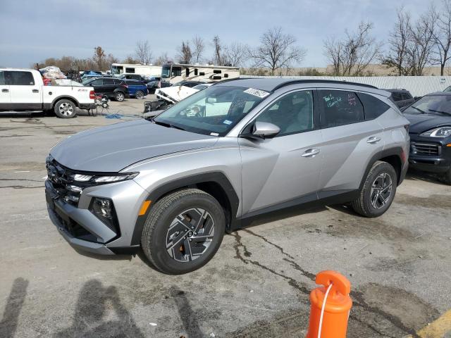 hyundai tucson blu 2025 km8jbdd18su258931