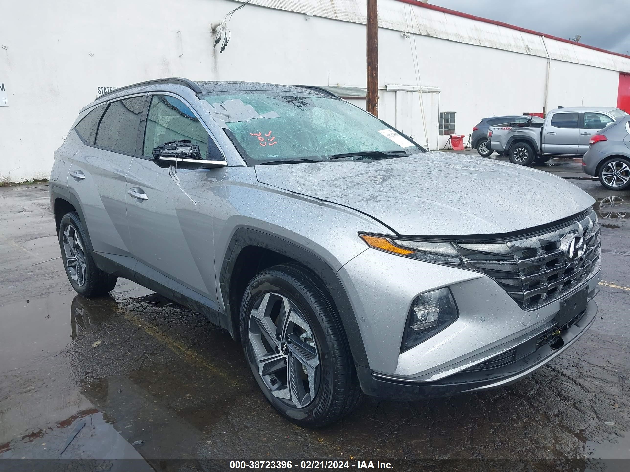 hyundai  2023 km8jfda28pu116359