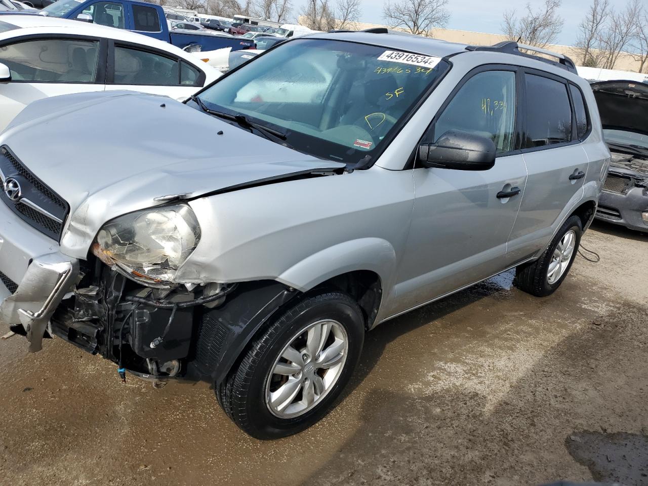 hyundai tucson 2009 km8jm12b69u105902