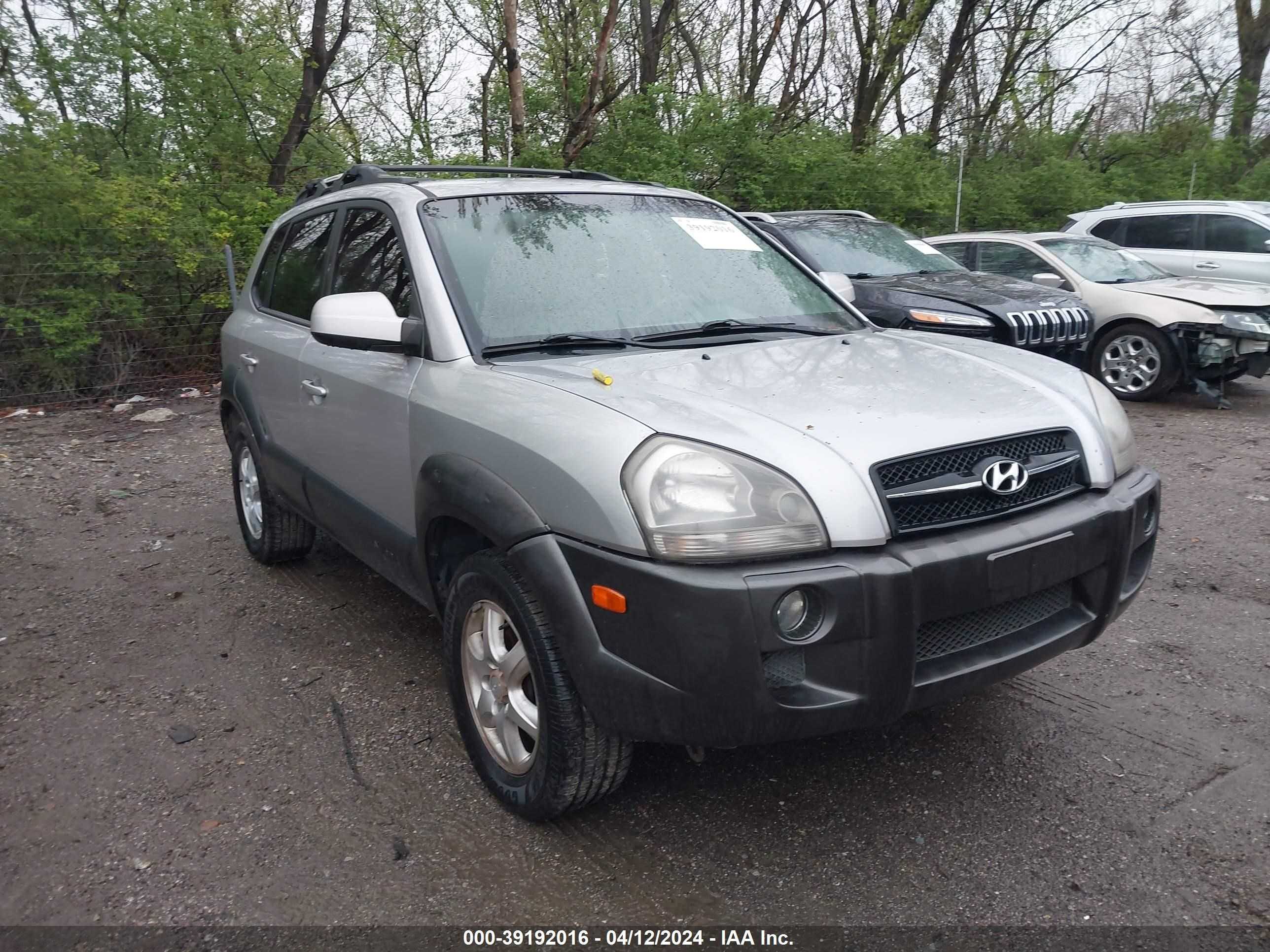 hyundai tucson 2005 km8jn72d85u242805