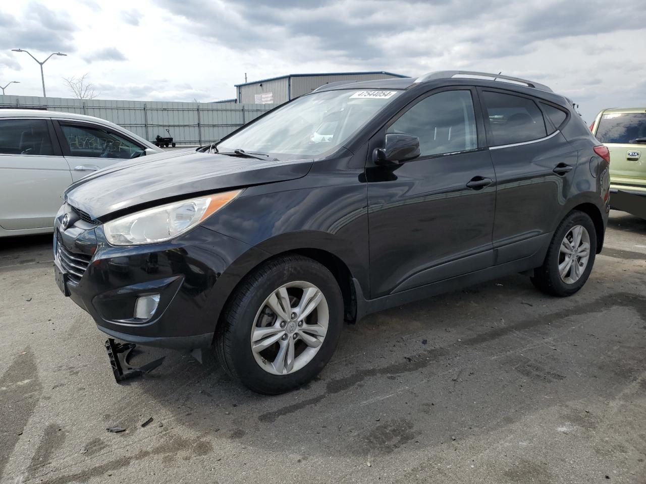 hyundai tucson 2010 km8ju3ac4au060324