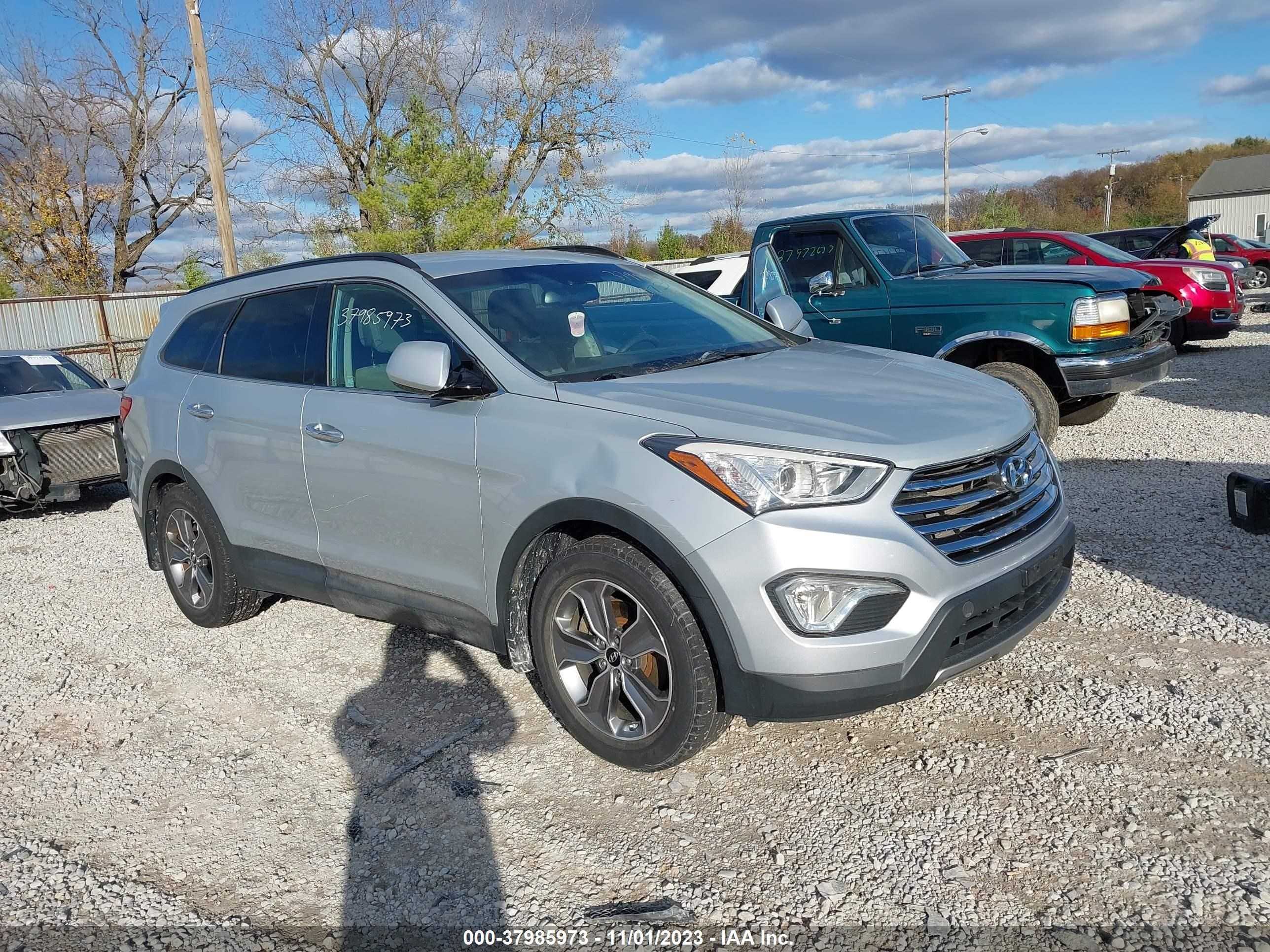 hyundai santa fe 2015 km8sm4hf4fu112472