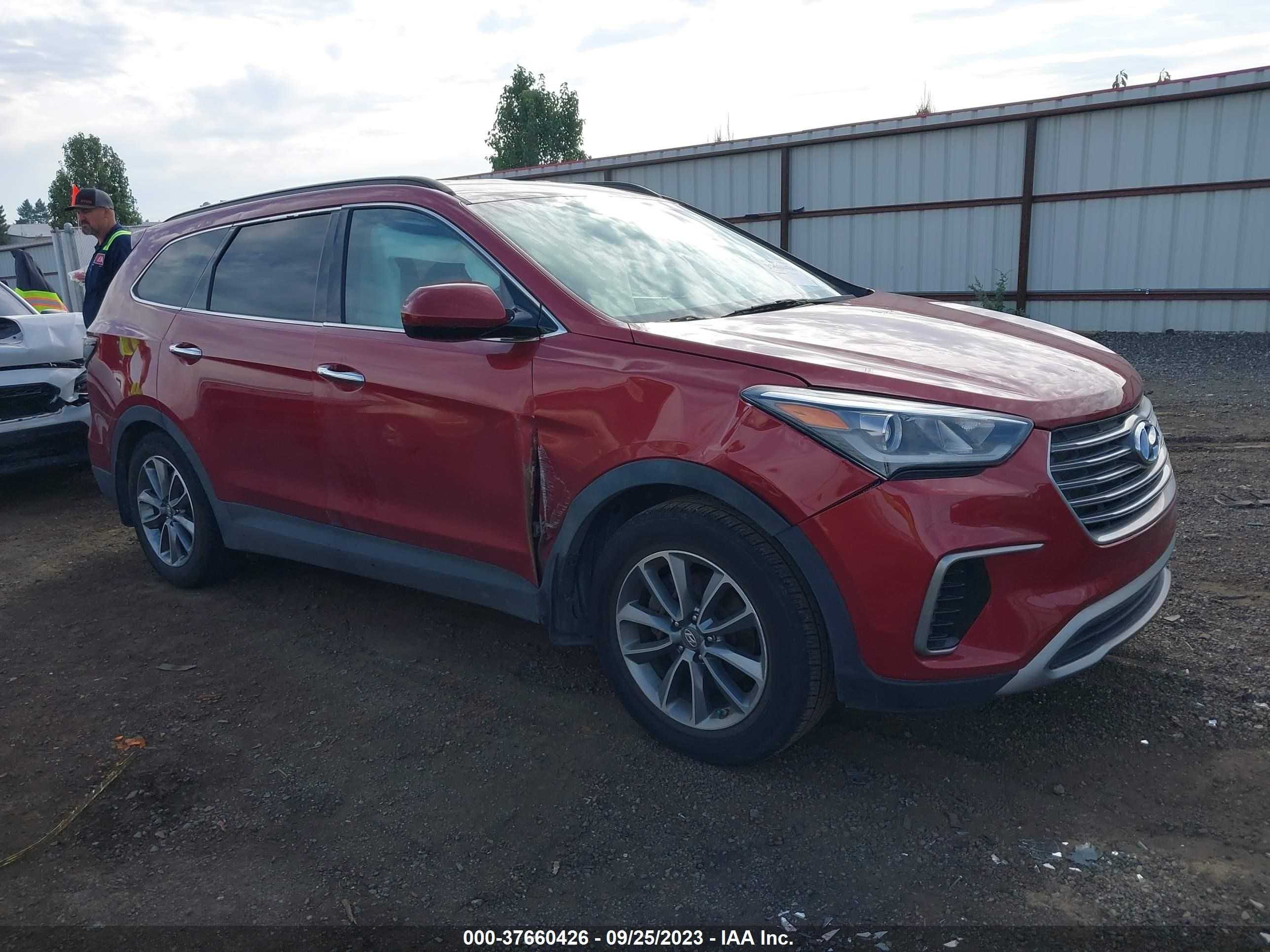 hyundai santa fe 2017 km8sm4hf4hu243761