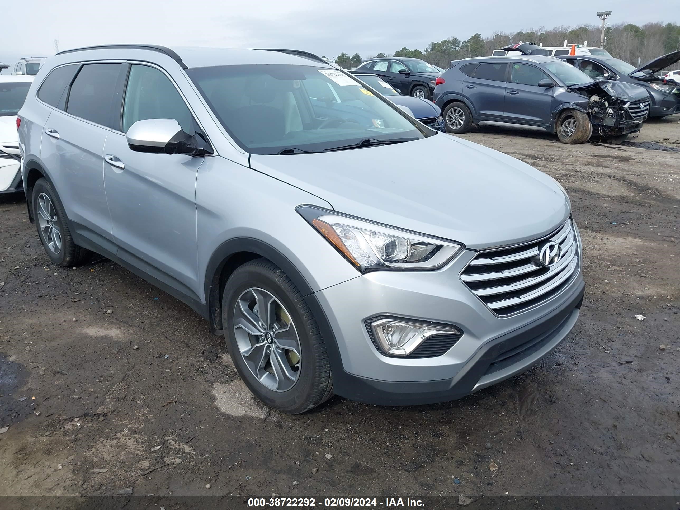 hyundai santa fe 2016 km8sm4hf9gu140494