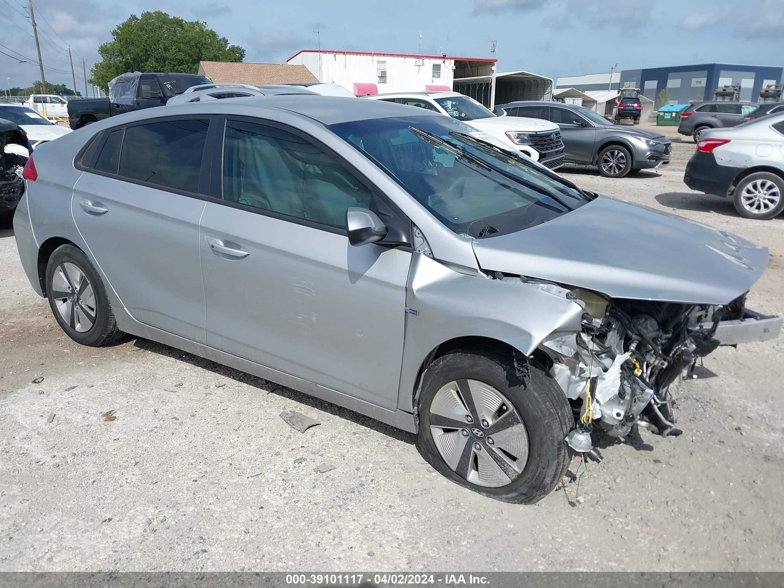 hyundai ioniq 2020 kmhc65lc1lu231920