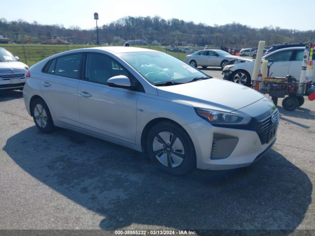 hyundai ioniq hybrid 2017 kmhc65lc2hu057492