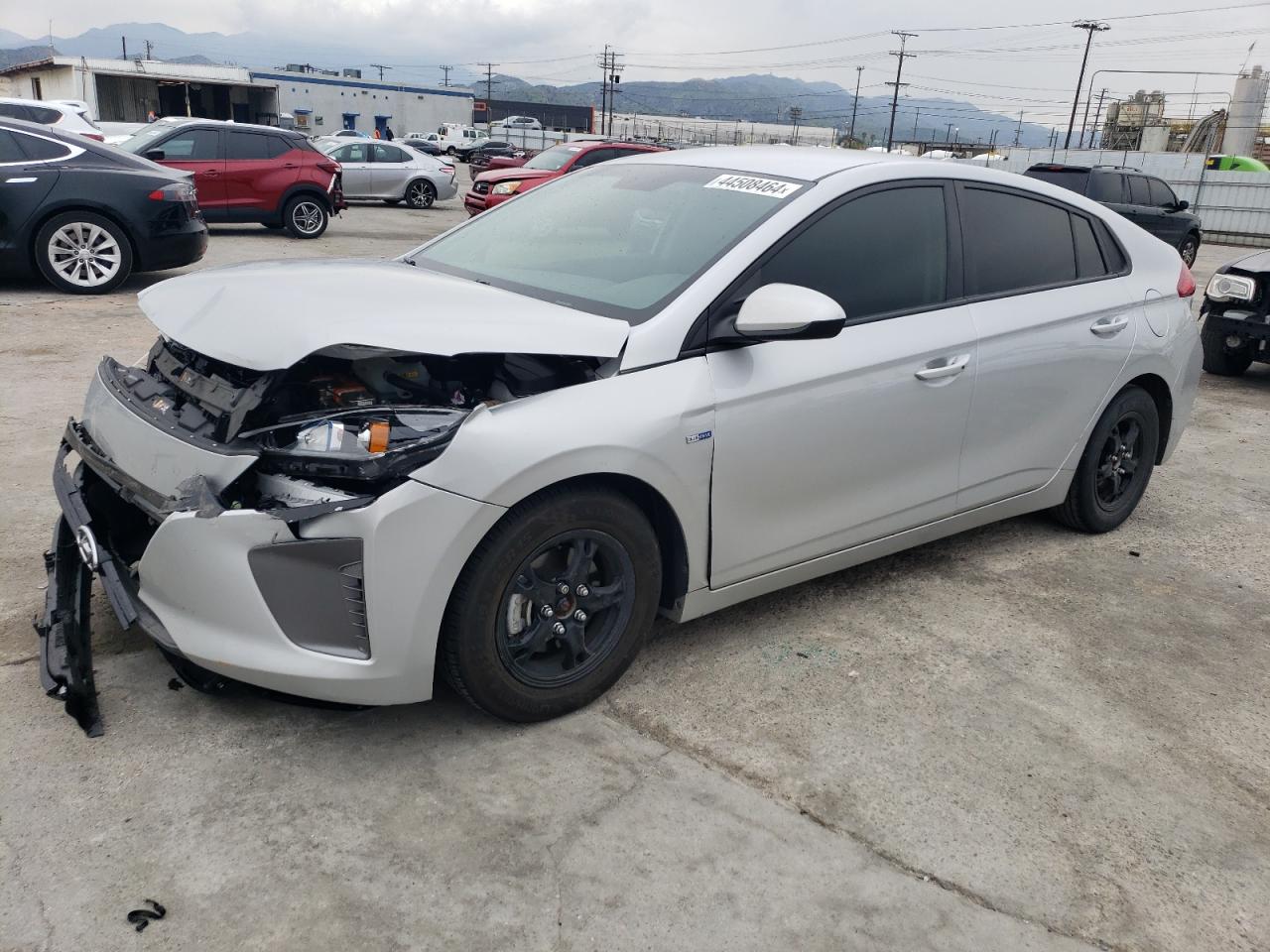 hyundai ioniq 2019 kmhc65lc4ku134838