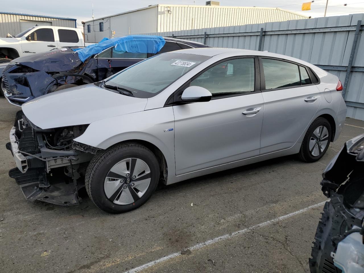 hyundai ioniq 2017 kmhc65lc7hu030580