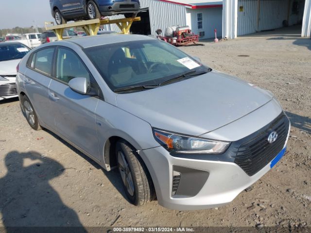 hyundai ioniq hybrid 2017 kmhc65lc8hu030409