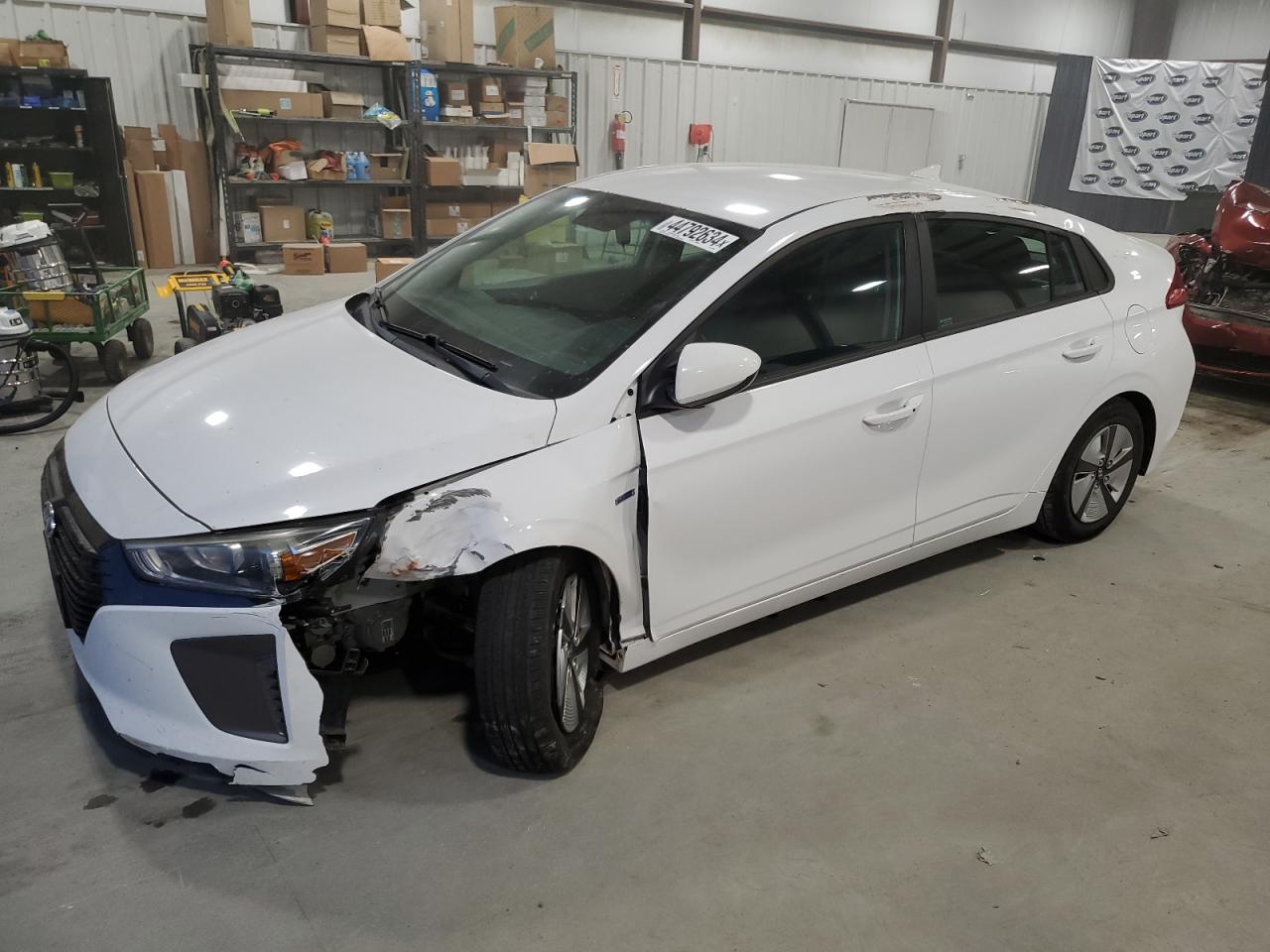 hyundai ioniq 2017 kmhc65lc8hu046240