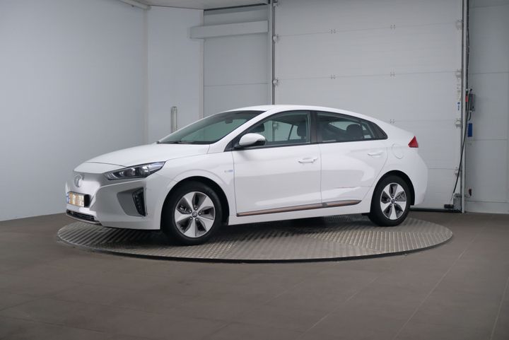 hyundai ioniq 2017 kmhc751hfhu011556