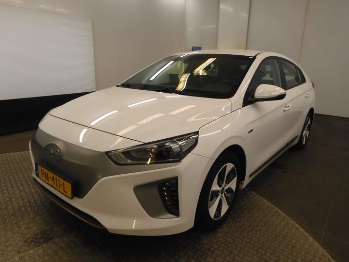 hyundai ioniq 2017 kmhc751hfhu011672