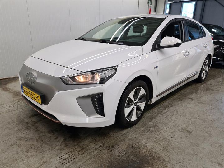 hyundai ioniq 2018 kmhc751hfhu017266