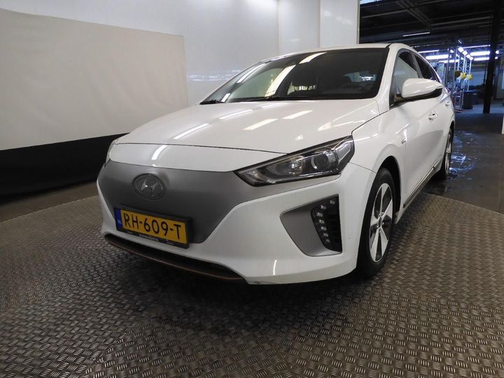 hyundai ioniq 2018 kmhc751hfhu017785