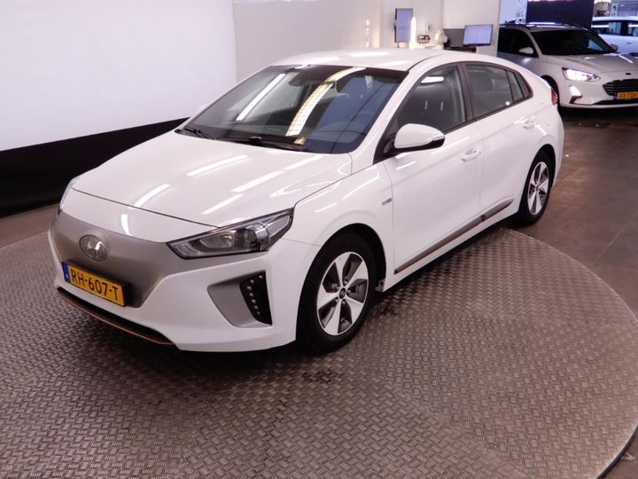 hyundai ioniq 2018 kmhc751hfhu017789