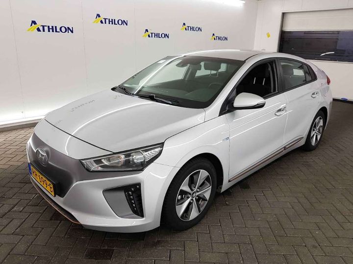 hyundai ioniq 2018 kmhc751hfhu018433