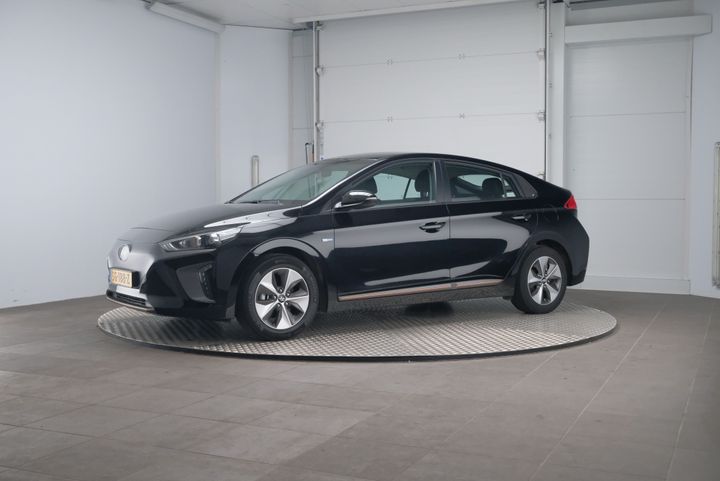 hyundai ioniq 2018 kmhc751hfju020967