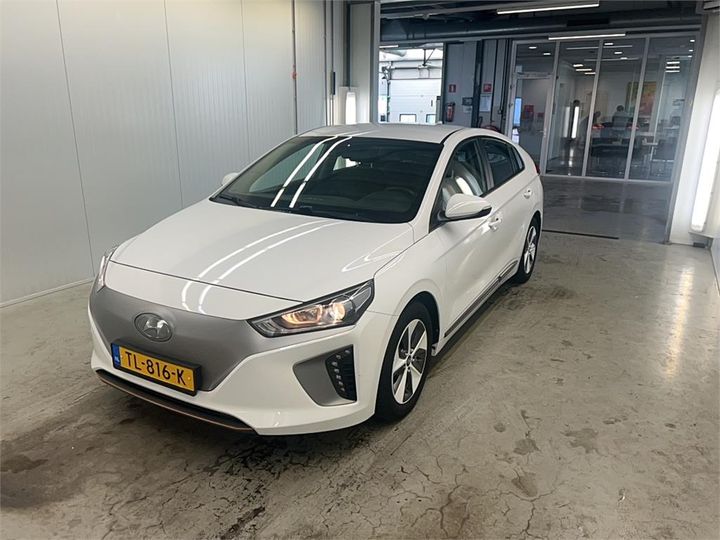 hyundai ioniq 2018 kmhc751hfju033527