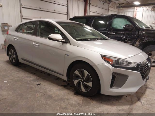 hyundai ioniq 2017 kmhc75lc2hu021850