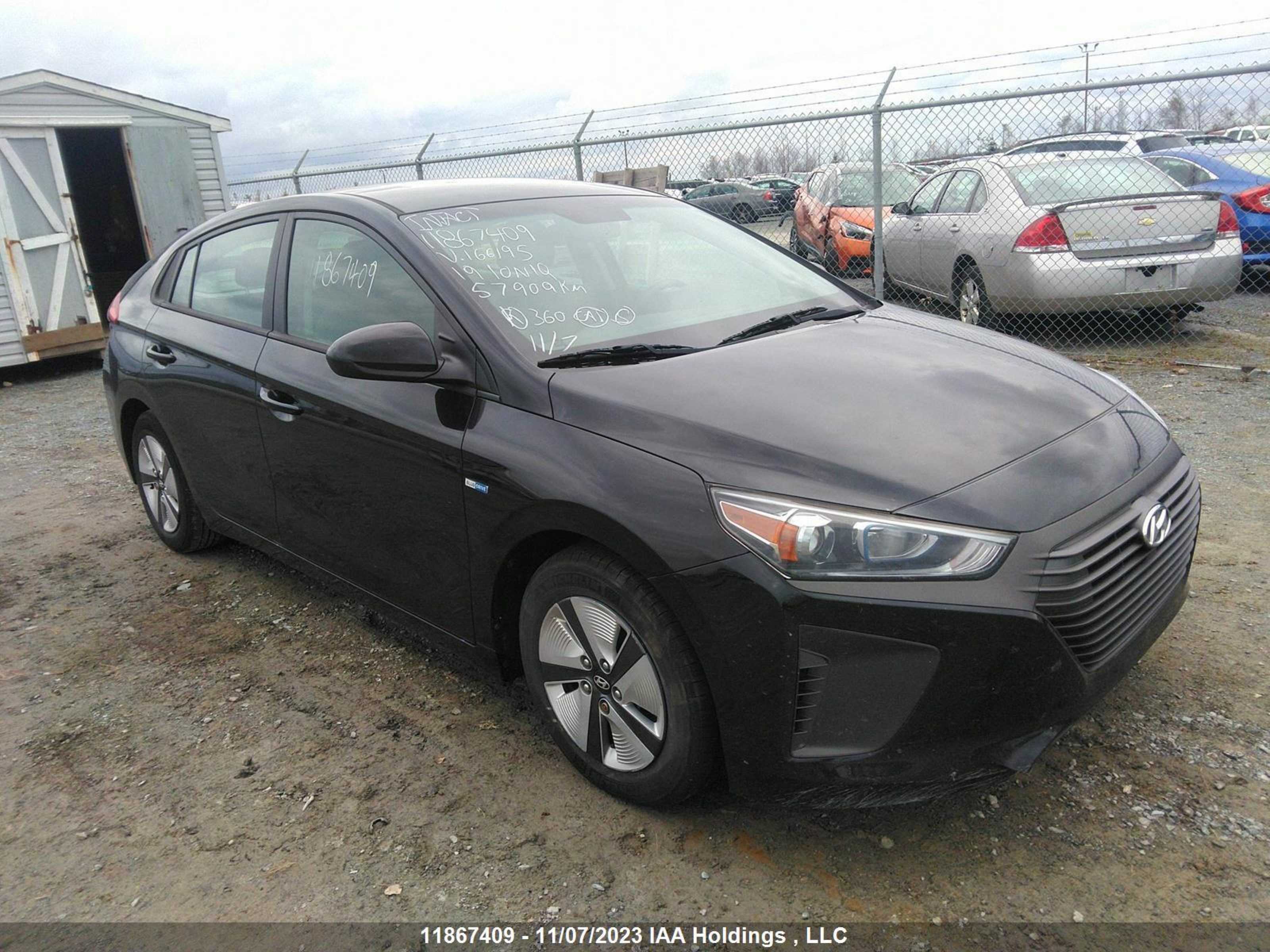 hyundai ioniq 2019 kmhc75lc9ku166195