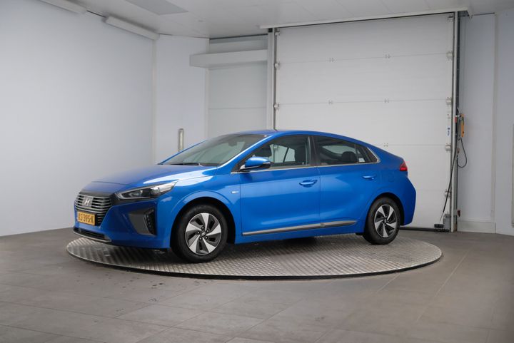 hyundai ioniq 2016 kmhc851cghu008859