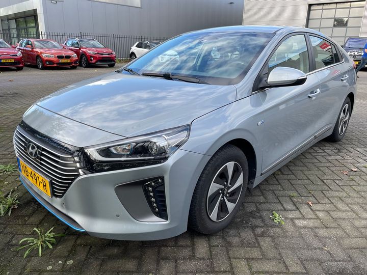 hyundai ioniq 2017 kmhc851cghu012765