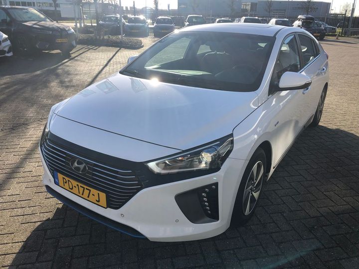 hyundai ioniq 2017 kmhc851cghu013102