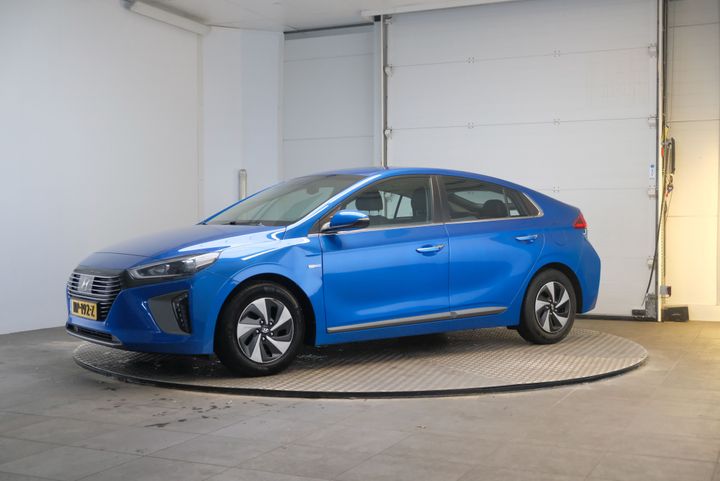 hyundai ioniq 2017 kmhc851cghu014718