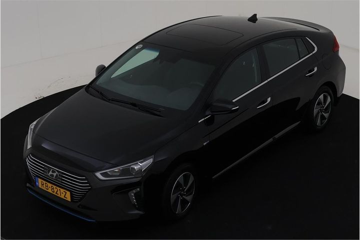 hyundai ioniq 2017 kmhc851cghu016100