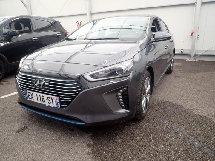 hyundai ioniq 2018 kmhc851cgju077435