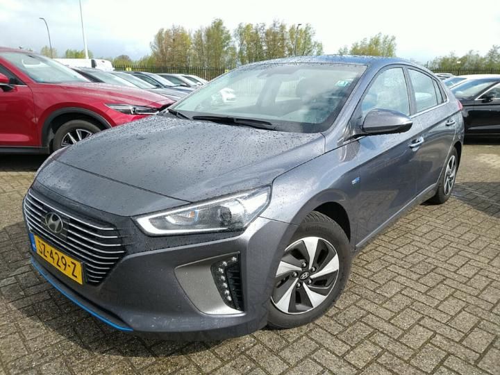 hyundai ioniq 2018 kmhc851cgju099864