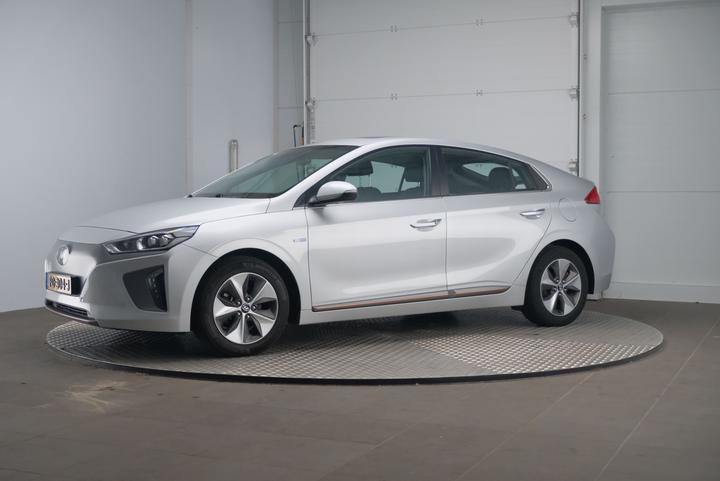 hyundai ioniq 2017 kmhc851hfhu009755