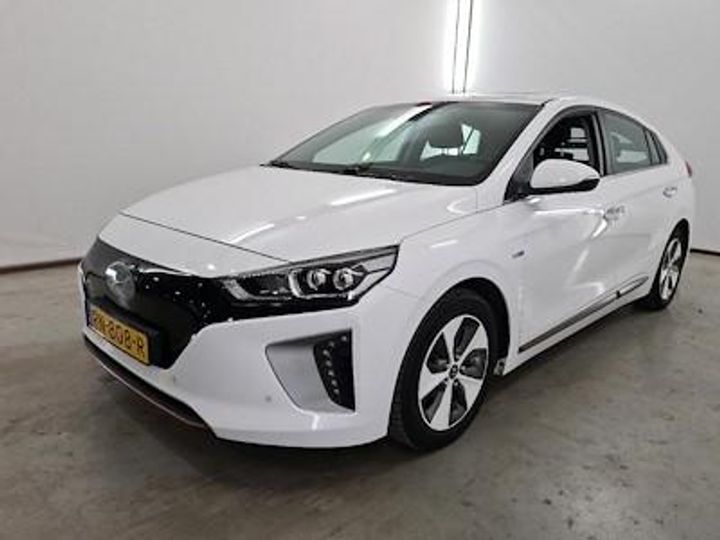 hyundai ioniq 2018 kmhc851hfhu019307