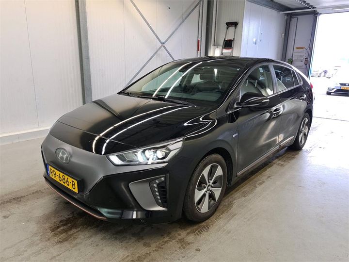 hyundai ioniq 2018 kmhc851hfhu020357