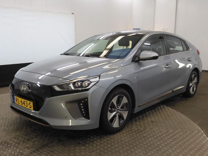 hyundai ioniq 2018 kmhc851hfhu020544