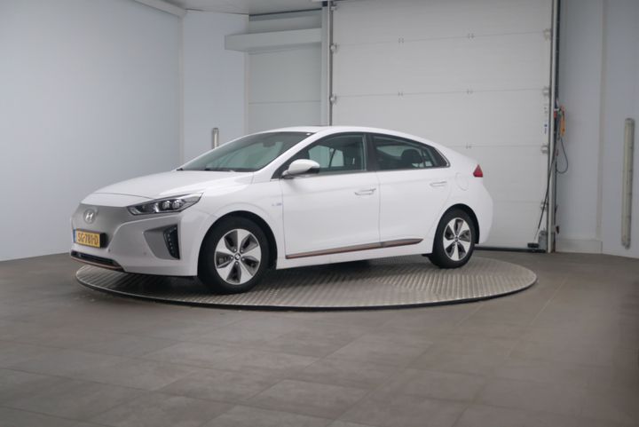 hyundai ioniq 2018 kmhc851hfju020963