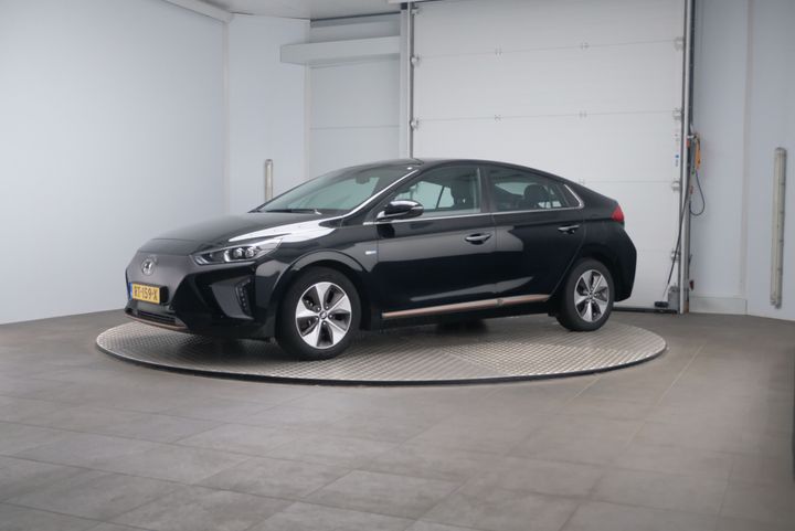 hyundai ioniq 2018 kmhc851hfju021120